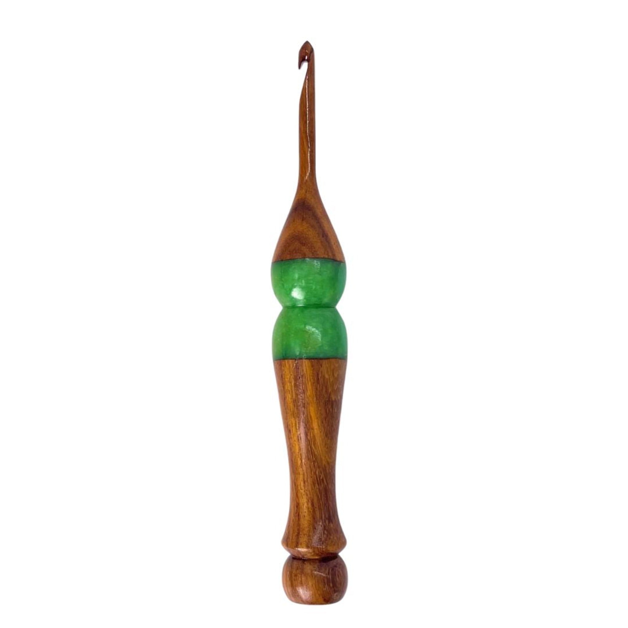 Sparkle Rosewood Ergonomic Crochet Hook – Handcrafted Wood Hook for Crocheters